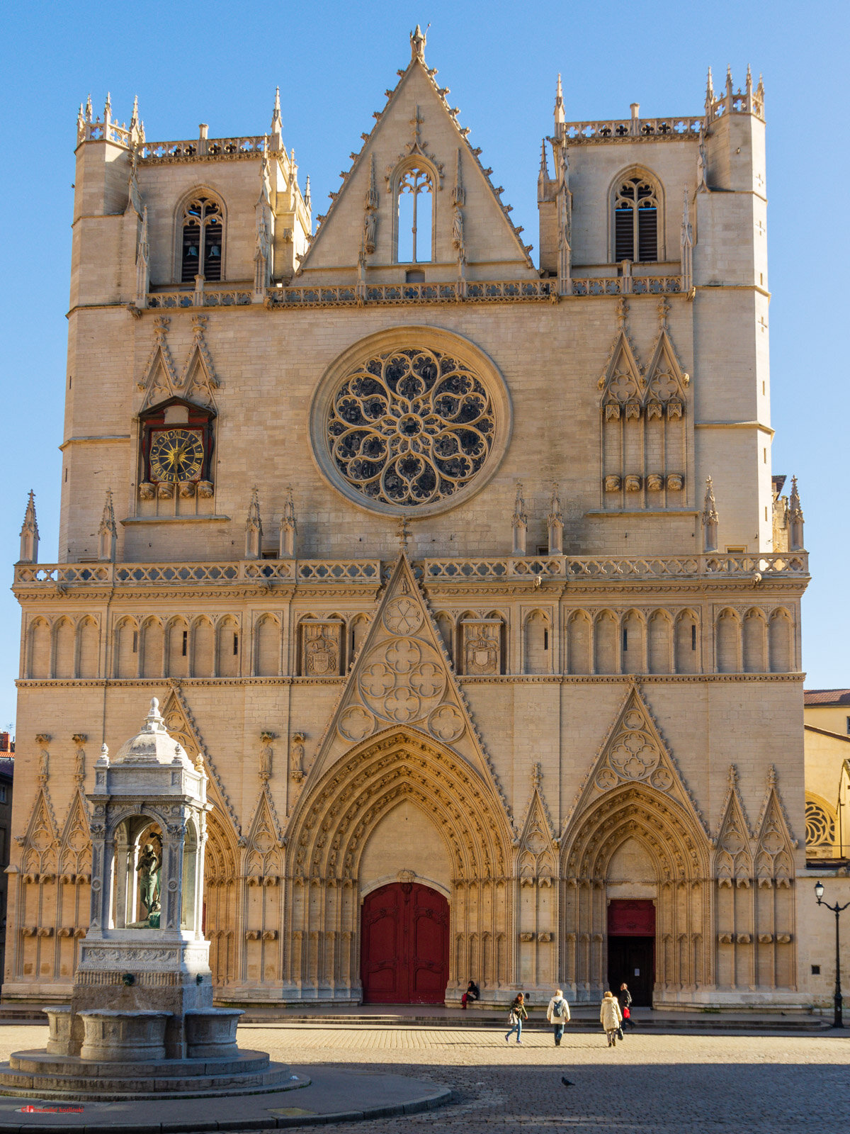 Cathedral Saint-Jean Baptiste